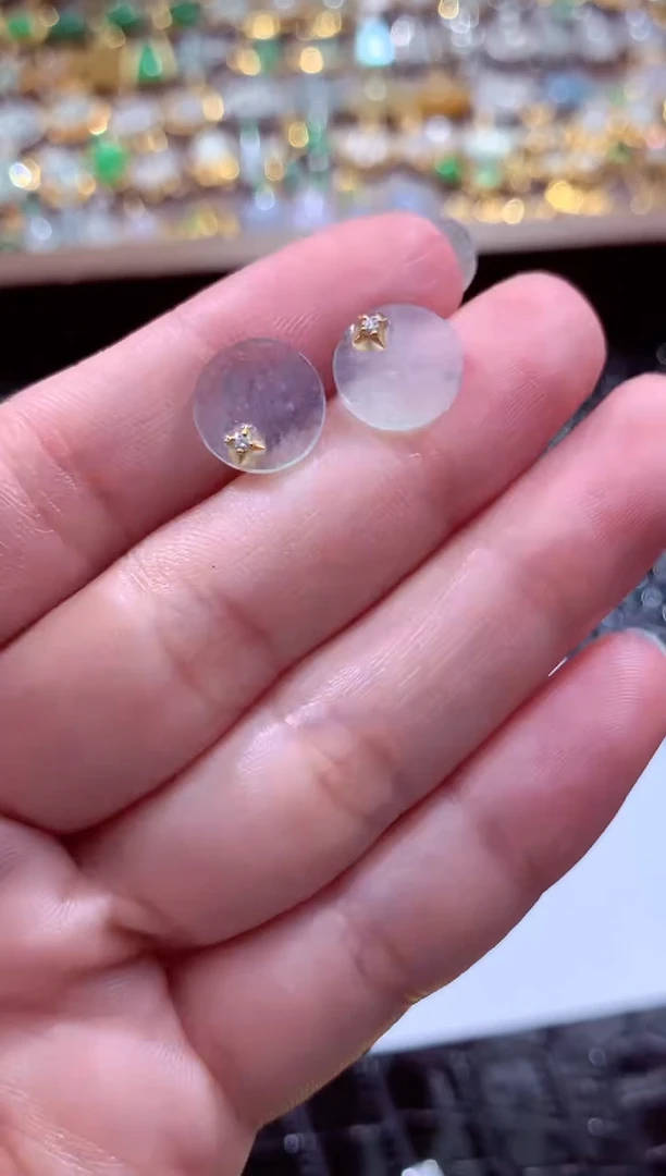 颈饰18K金镶嵌翡翠翡翠