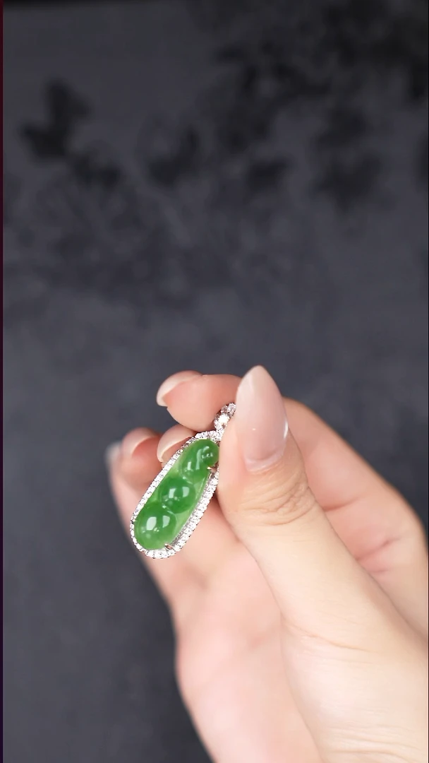 吊坠(赠链)银S925镶嵌和田玉（碧玉）工厂抛货不退不换 多样性发其1