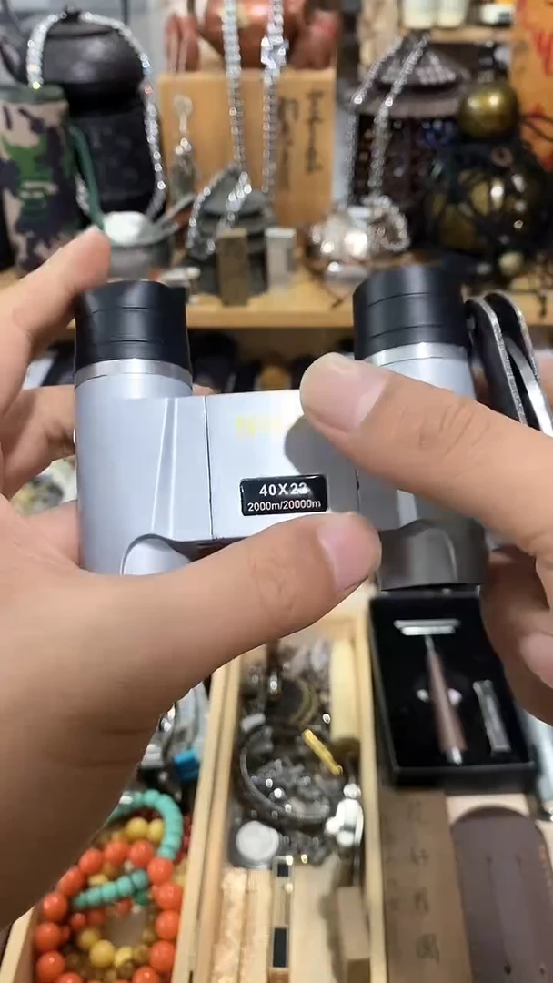 瓷片闪购商品  如图所示
