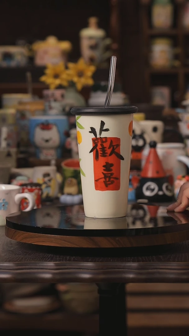 摆件景德镇釉下彩绘设计师款式陶瓷