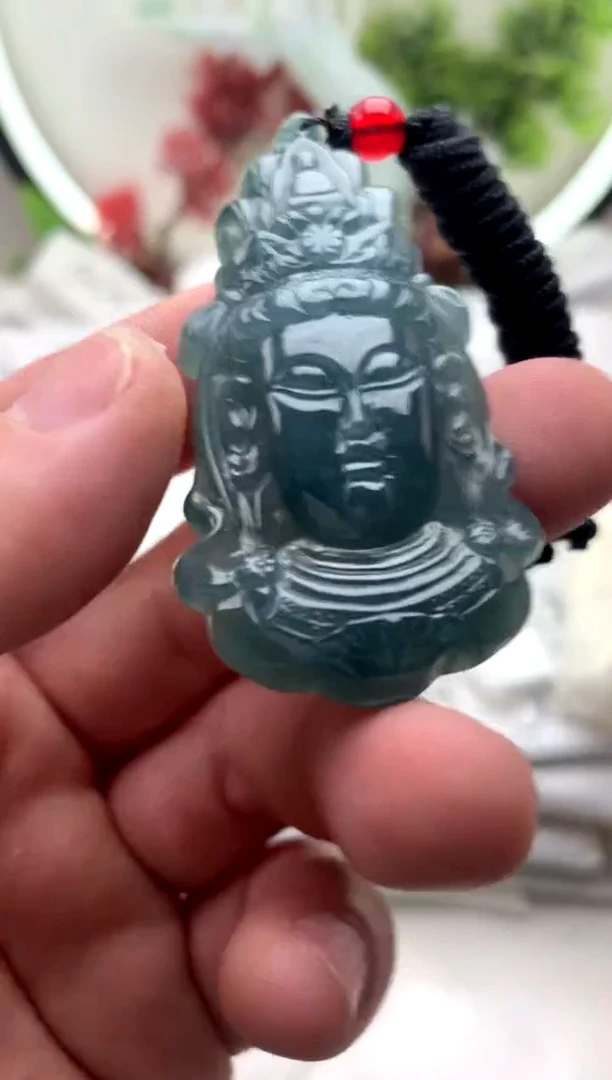 【闪购商品】翡翠颈饰未镶嵌观音首