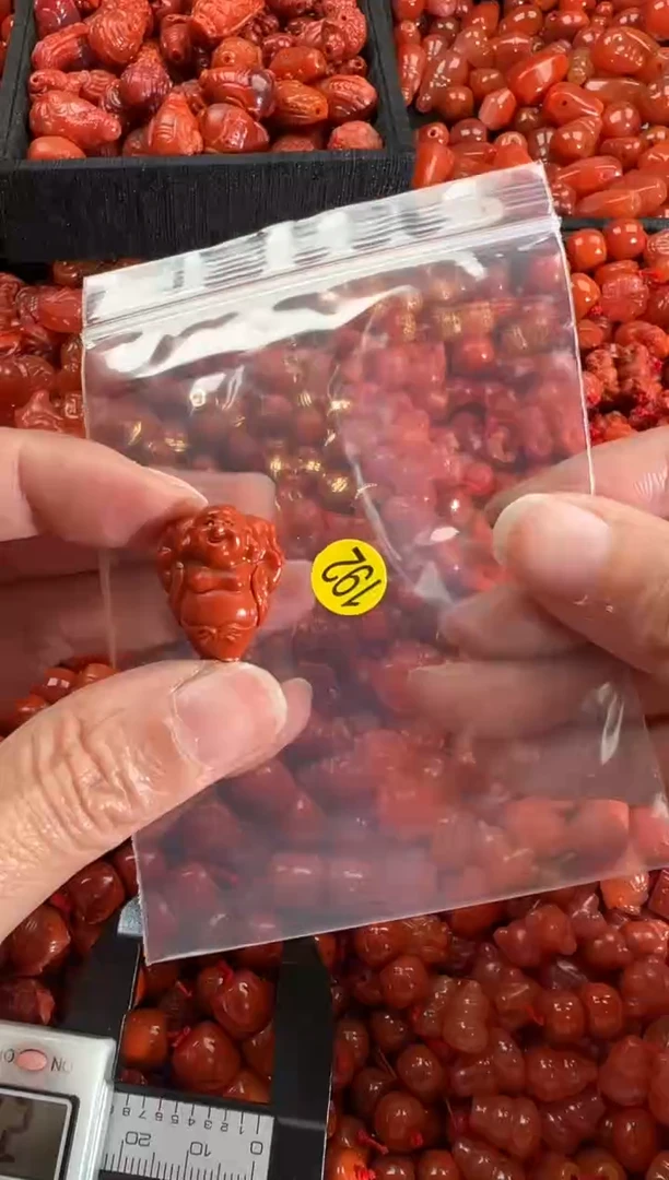 【闪购商品】南红玛瑙颈饰未镶嵌1