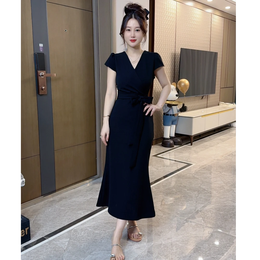 早秋2025新款爆款连衣裙长裙鱼尾包臀裙法式收腰气质显瘦小个子