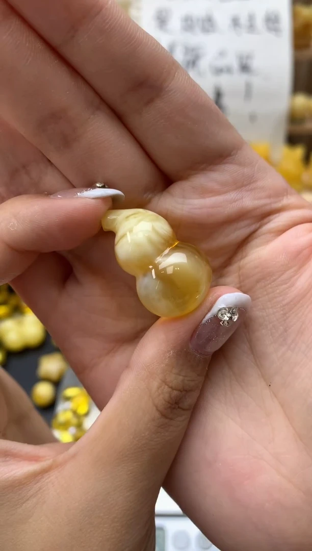 琥珀未镶嵌珠宝奇石048琥珀蜜蜡微瑕