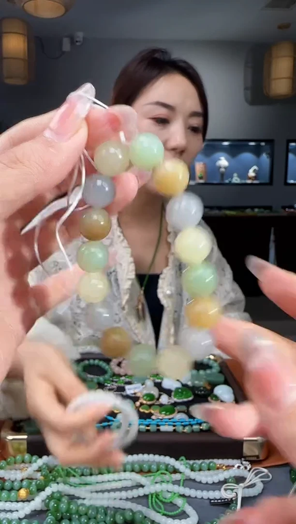 未镶嵌手链和田玉一****葵1