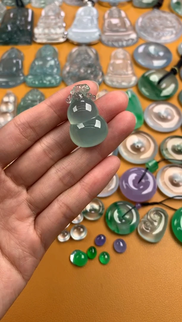 颈饰未镶嵌翡翠29.6-18.7-11.7