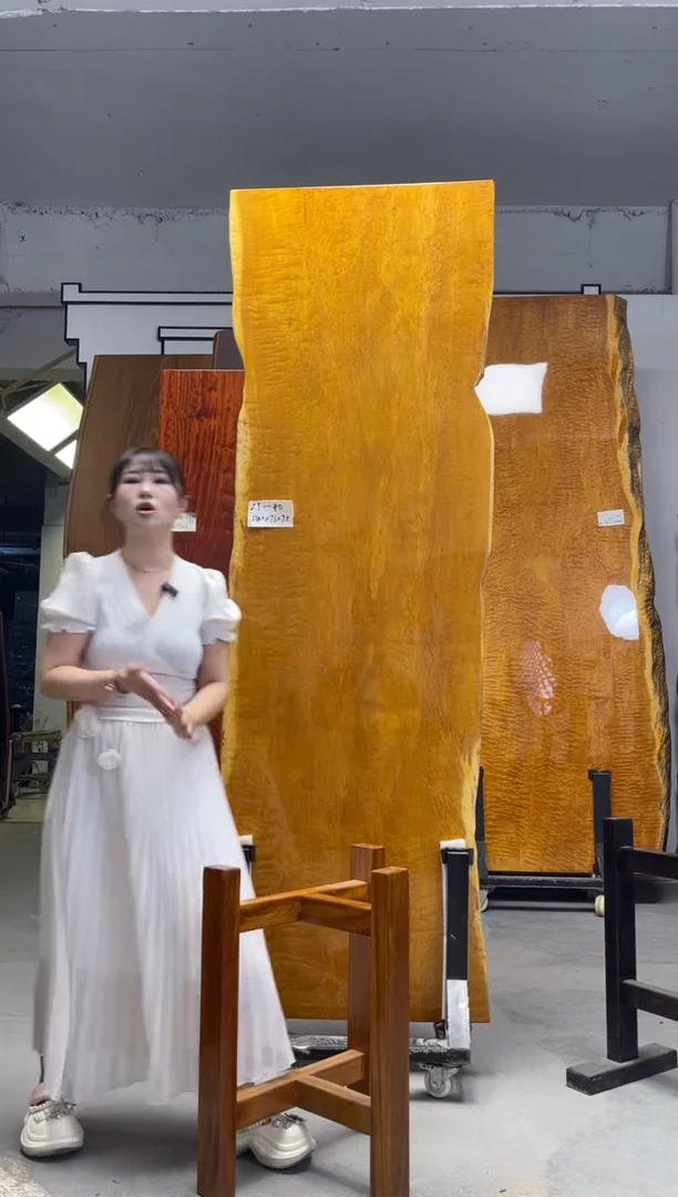 ZJ-40金丝楠木234.5*76*7.5加黄三角支架*2