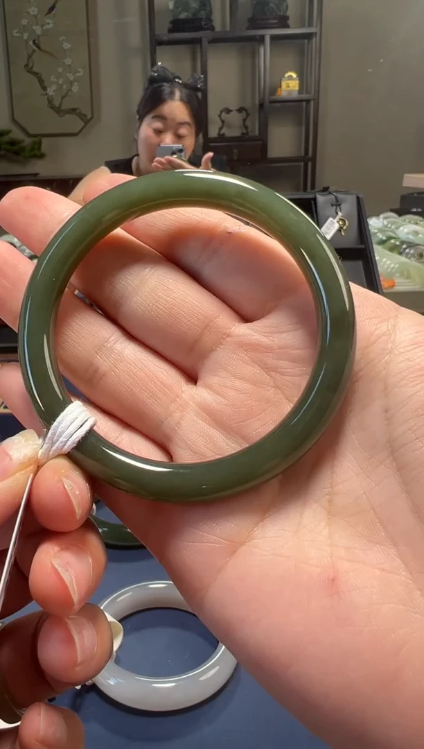 和田玉手镯未镶嵌【柚子来啦】和田玉拍一发一57