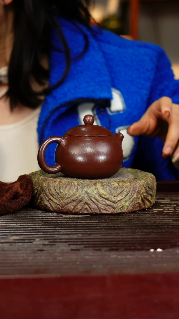 宜兴原矿紫砂壶茶壶宜兴原矿紫砂壶茶壶150C