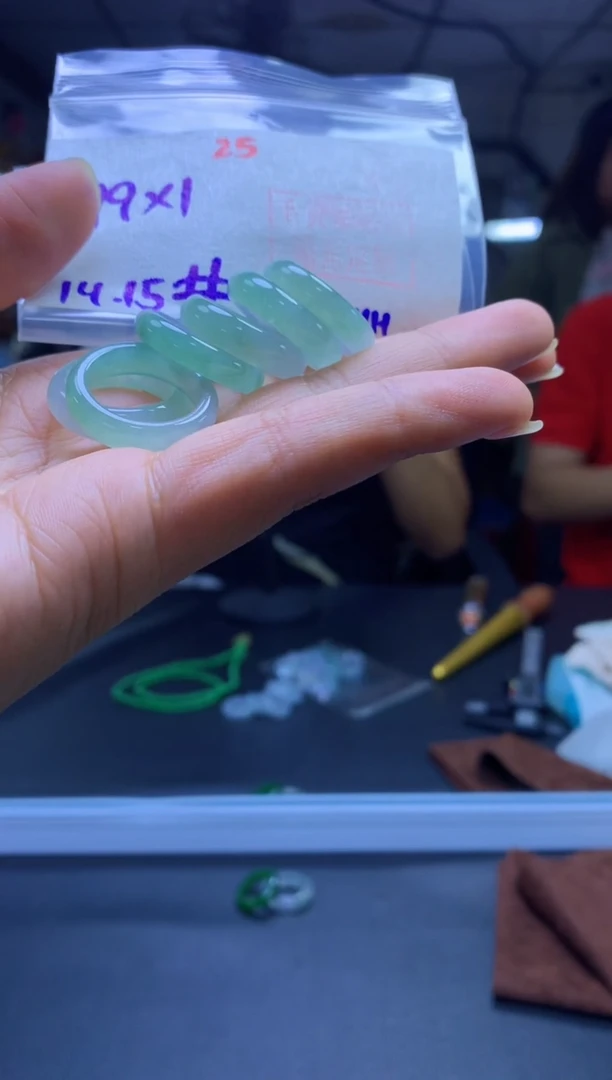 未镶嵌定制翡翠戒圈#99元一个多样性拍一发一毛货需抛光