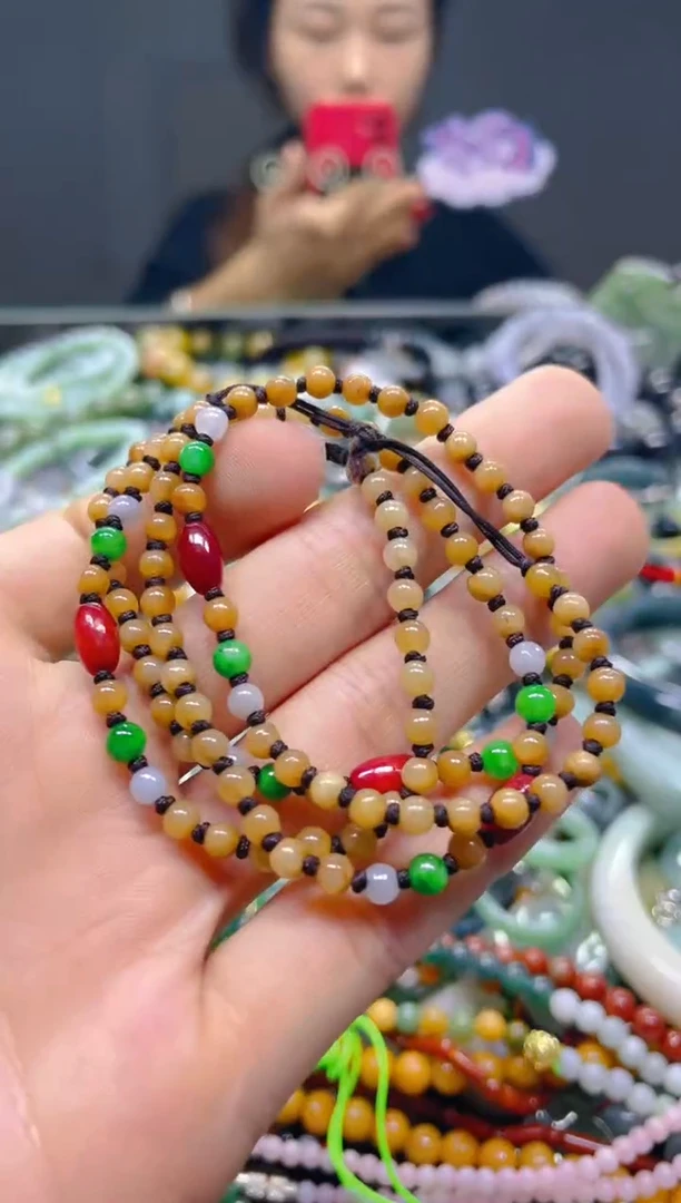 颈饰未镶嵌翡翠3MM/C/翡翠A货，一件也是批发价