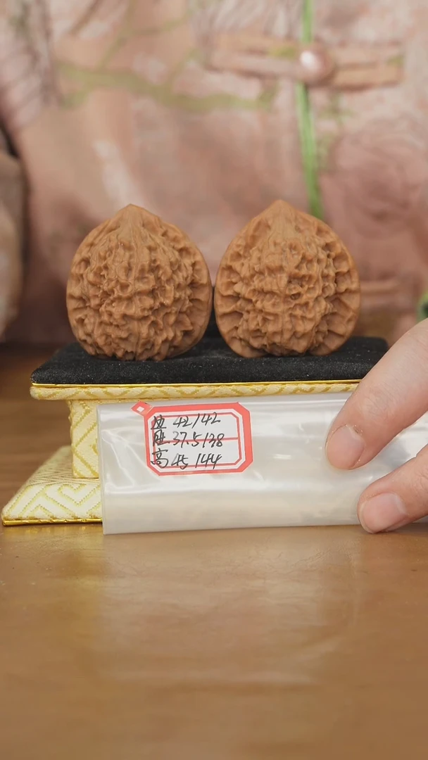 把件文玩核桃官帽