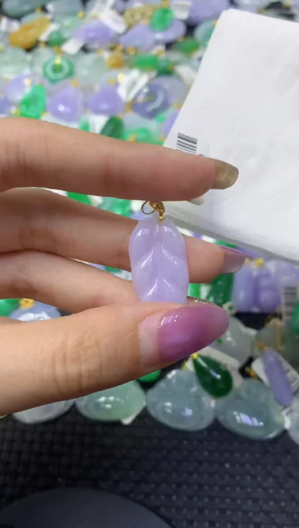颈饰未镶嵌翡翠天然缅甸翡翠A货