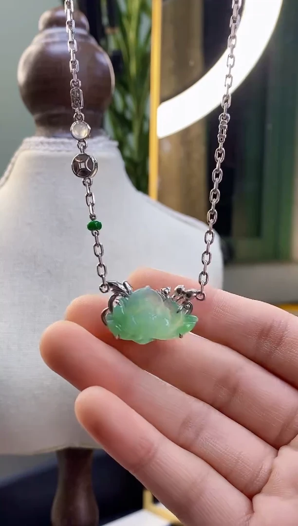 颈饰银S925镶嵌翡翠19220