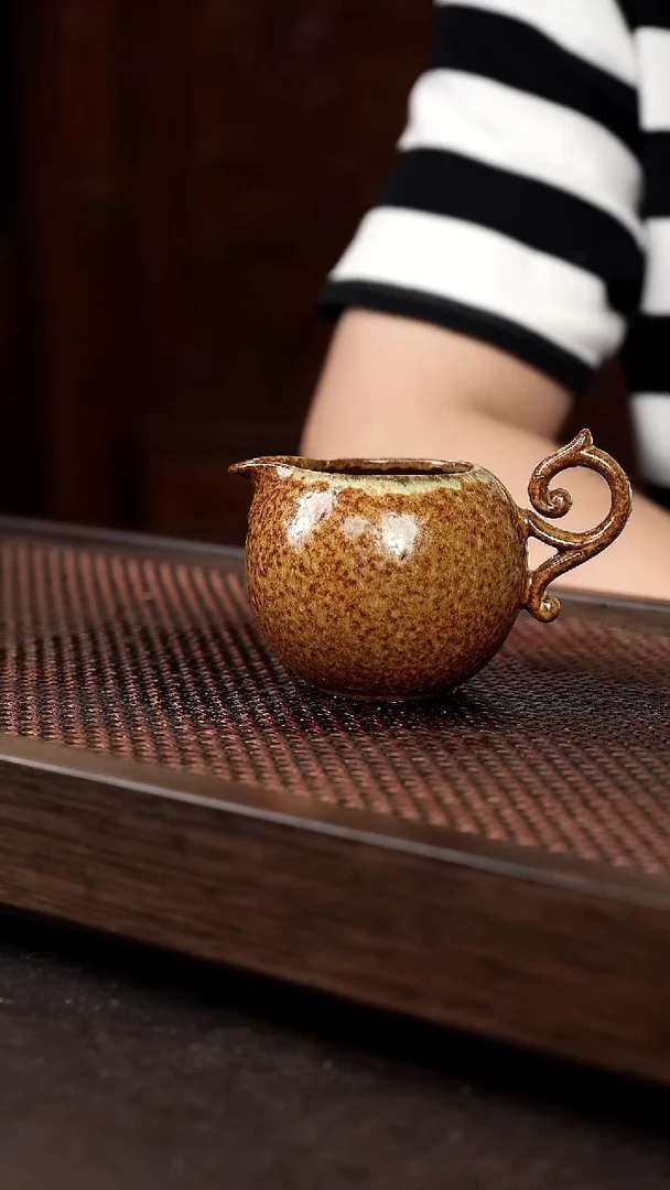 茶壶紫砂均釉龙把公道