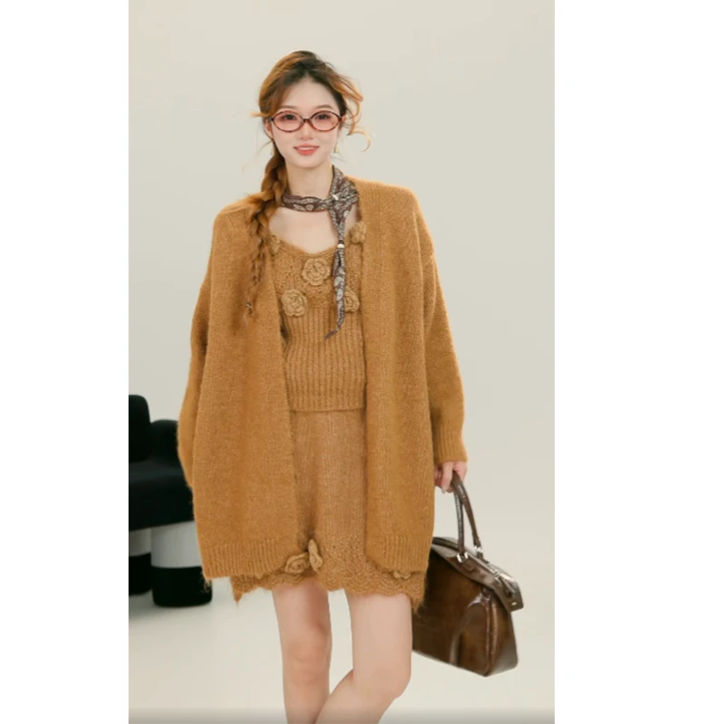 云感贴身/Co&Sheng重生小个子女款针织毛衣套装三件套显瘦时尚