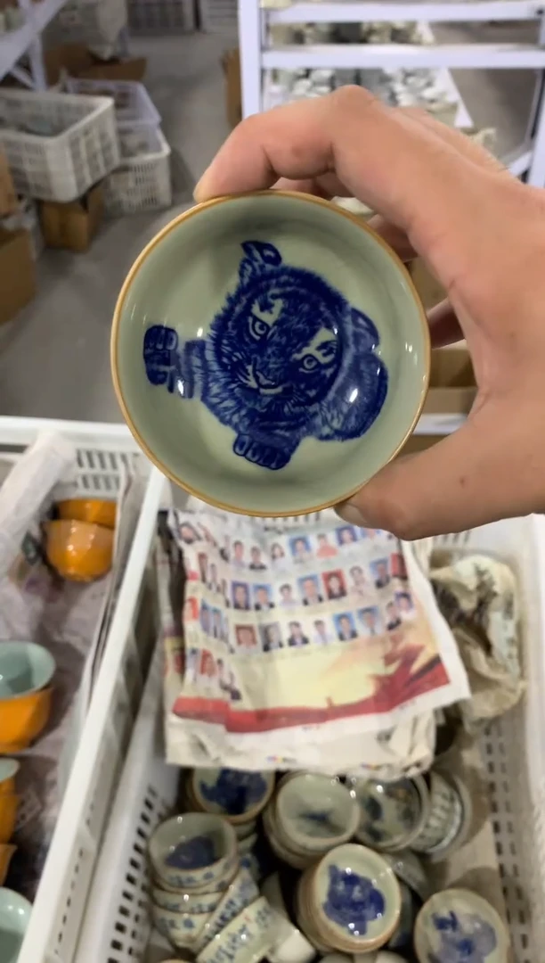 茶壶、盖碗、主人杯、客杯（轻轻微瑕介意勿拍）