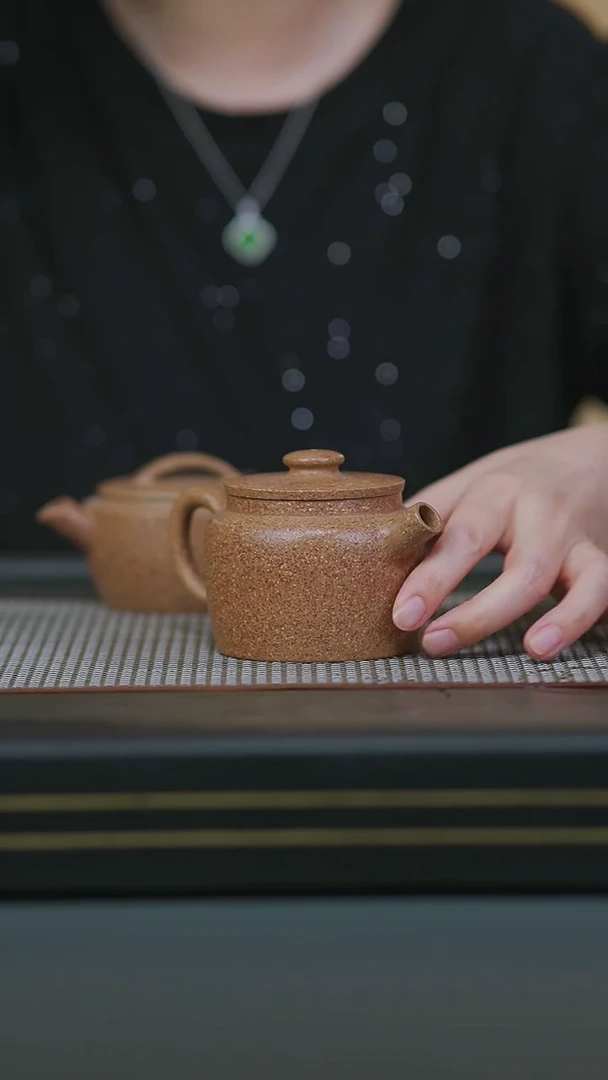 茶壶紫砂06-全手金降坡高巨轮210cc