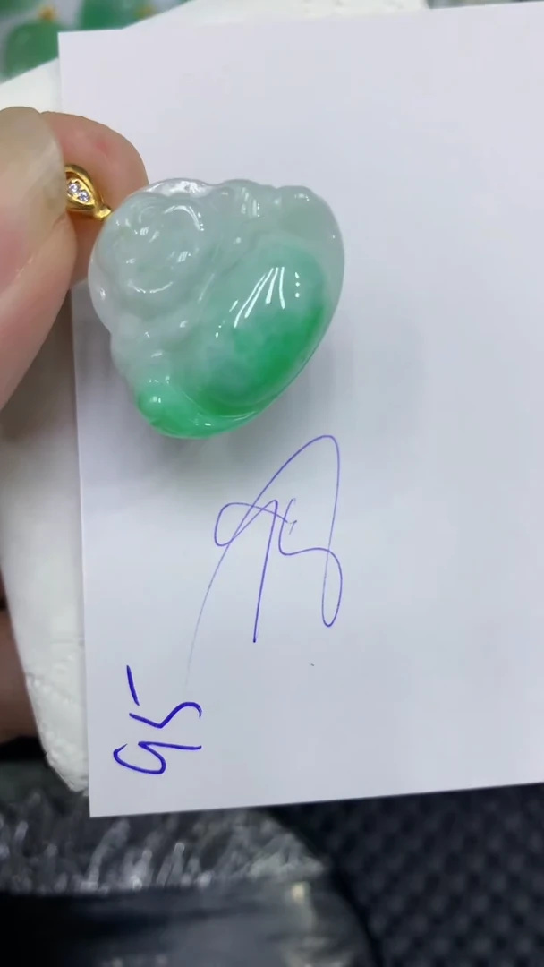 颈饰未镶嵌翡翠缅甸A货翡翠