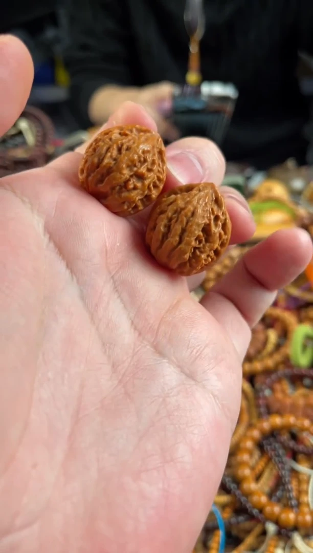 吊坠文玩核桃王胖子文玩工作室珊瑚纹鸡心