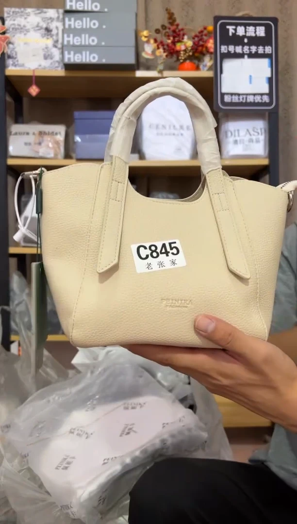 小牛剖层皮革老张家女包845