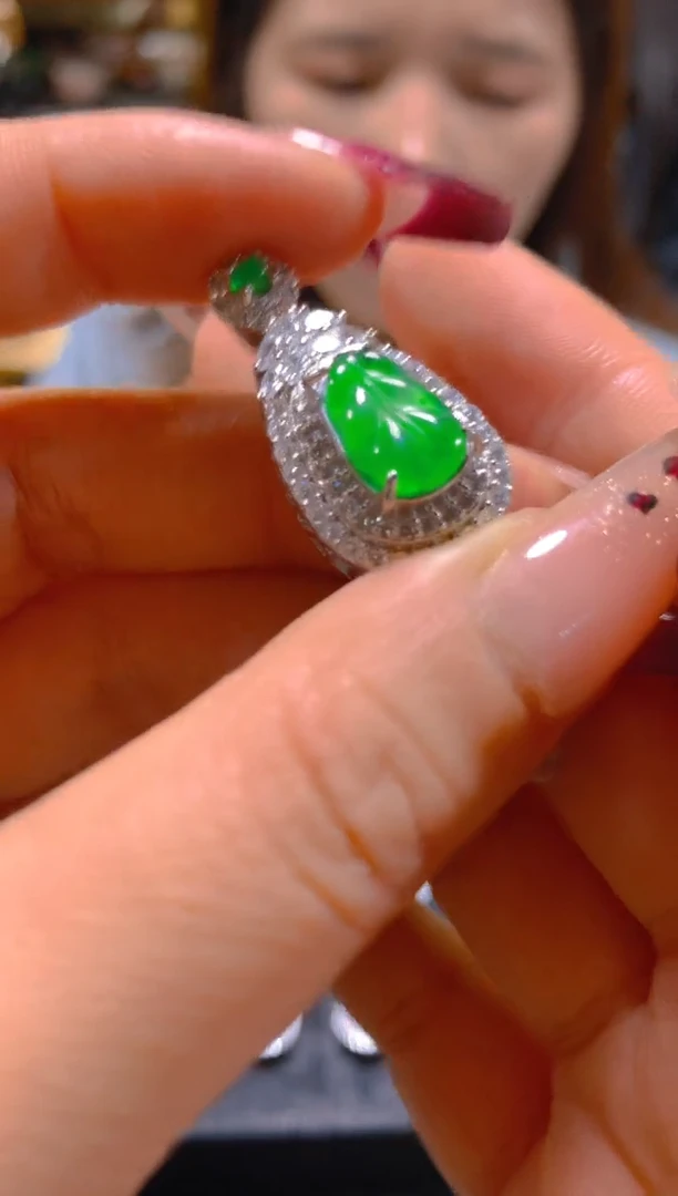 颈饰未镶嵌翡翠多样性发一