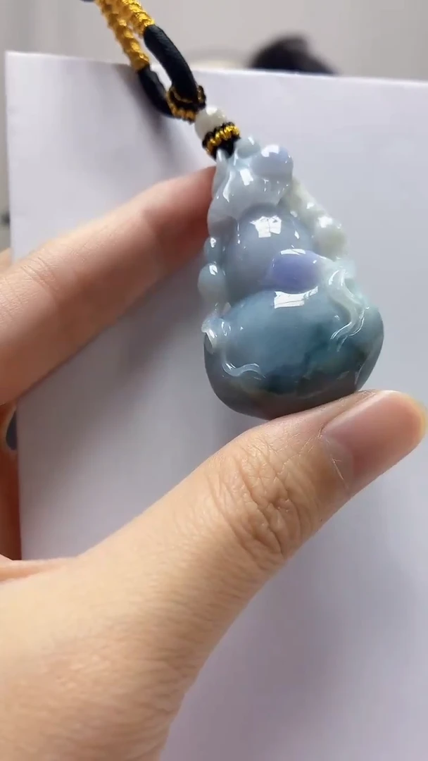 未镶嵌定制翡翠5060zm-毛货挂件29葫芦