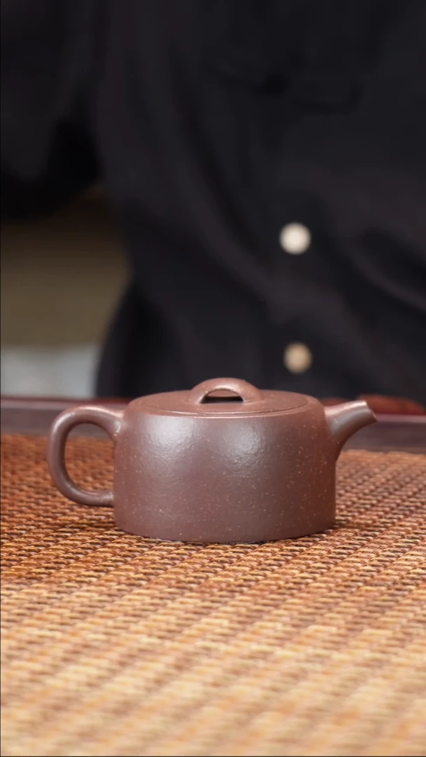 茶壶紫砂宜兴紫砂紫玉金砂井栏