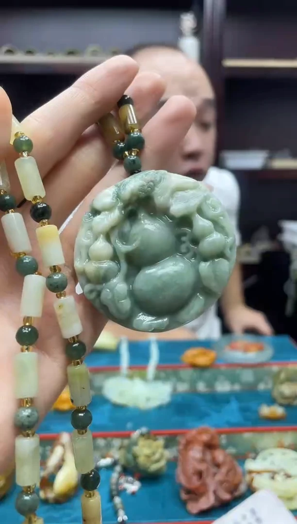 未镶嵌岫玉吊坠·