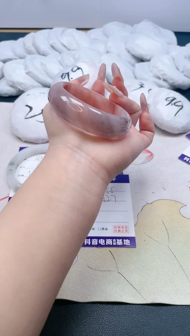 【闪购商品】和田玉手镯未镶嵌55/5.7