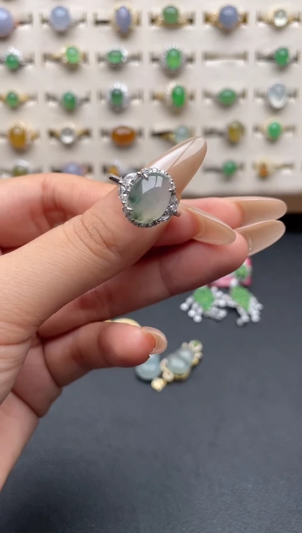 银S925镶嵌戒指翡翠一物一证一礼盒