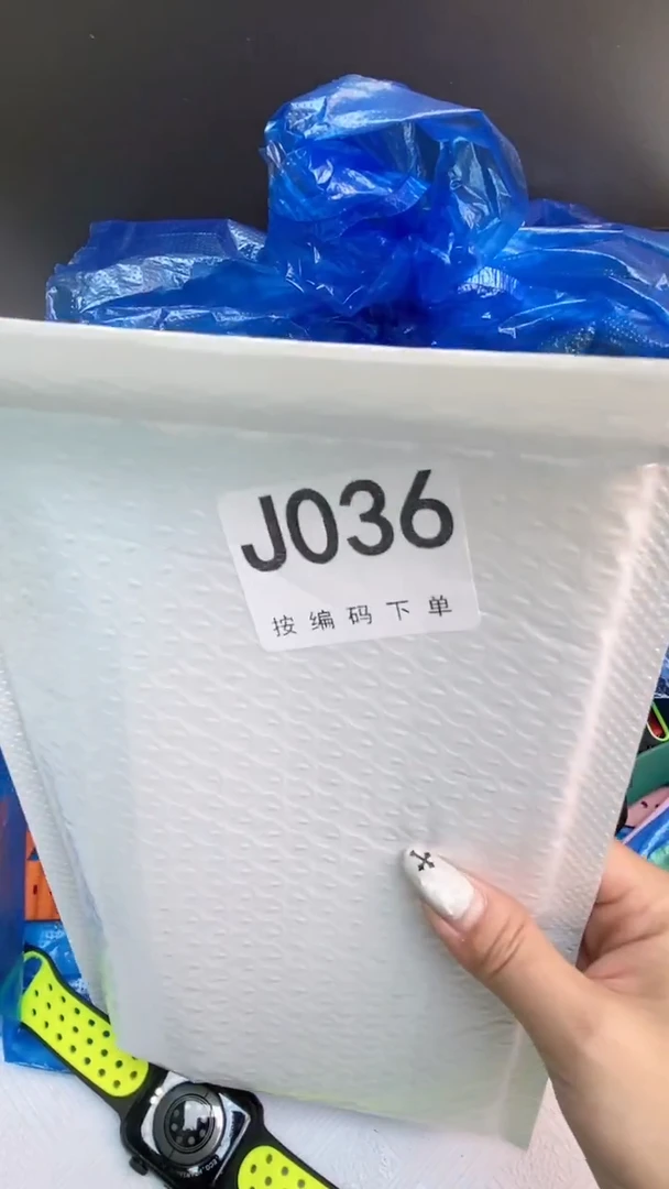 准新品007盒装圆表新款