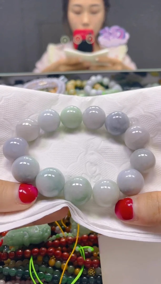 颈饰未镶嵌翡翠17MM/X/翡翠A货，一件也是批发价