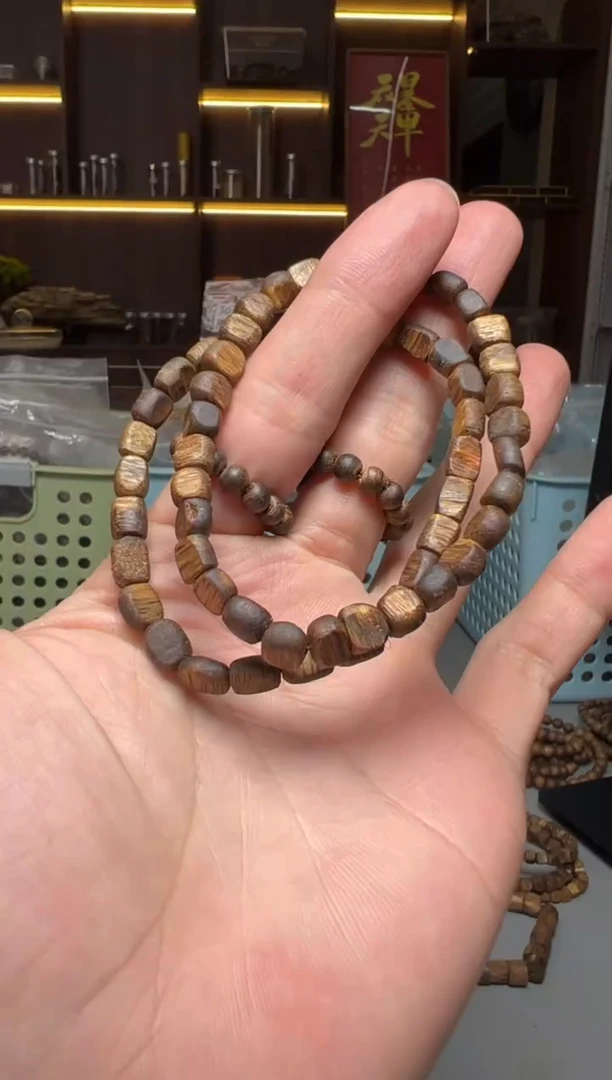 沉香碎屑沉香711号随型06留疤配碎屑香粉多样性发一3