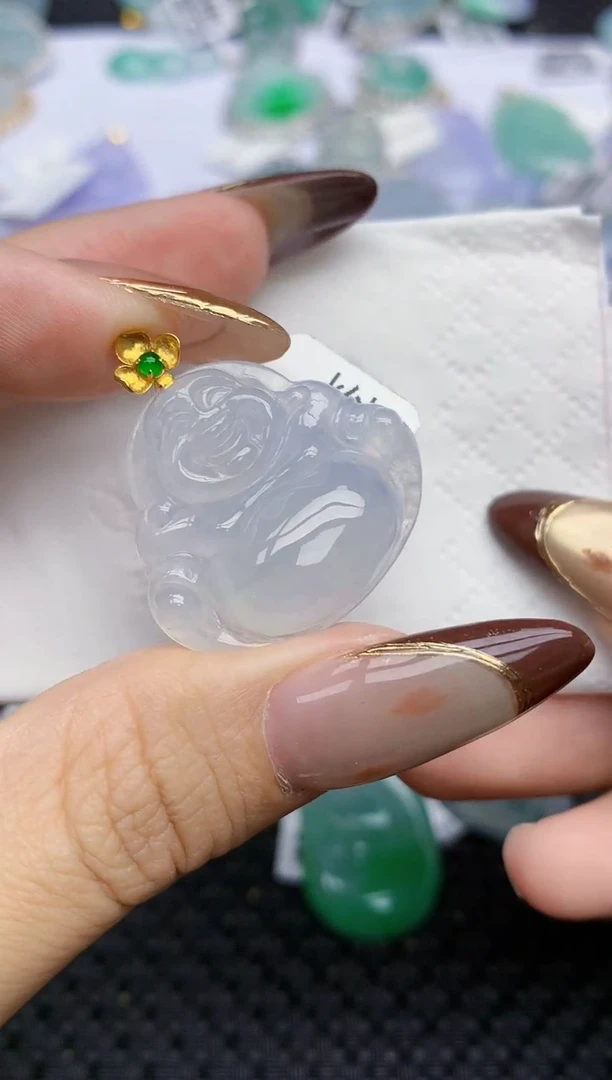 颈饰18K金镶嵌翡翠   天然翡翠A货  百元以上9米证书费自理