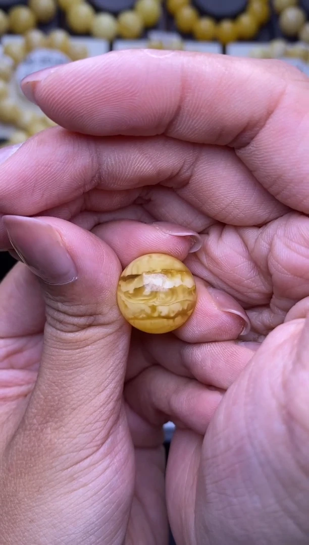 裸石琥珀未镶嵌大小姐珠宝76