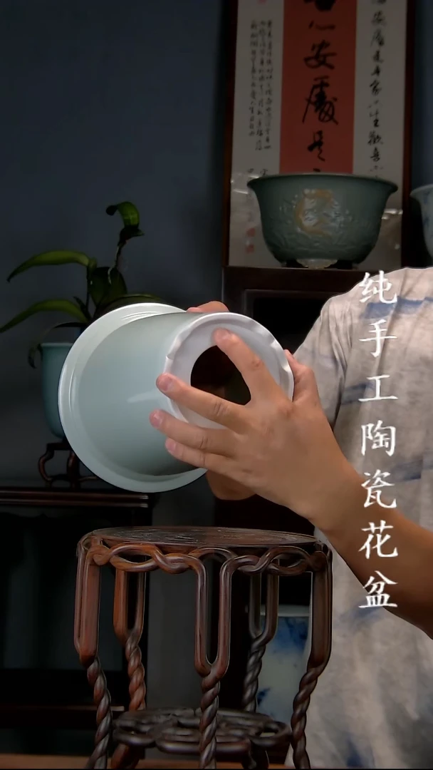 景德镇手工陶瓷花盆