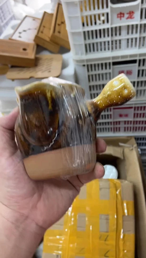 杯无运费险有瑕疵的摄影的产品有使用过的痕迹有点脏介意勿拍