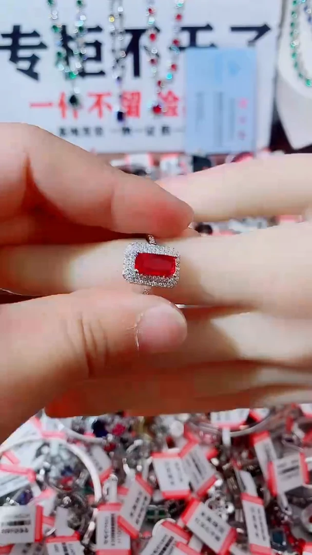 未镶嵌戒指红宝石红宝石戒指