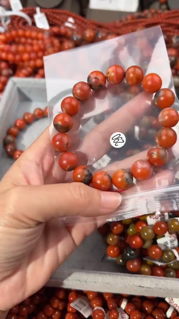 南红玛瑙手串未镶嵌12+