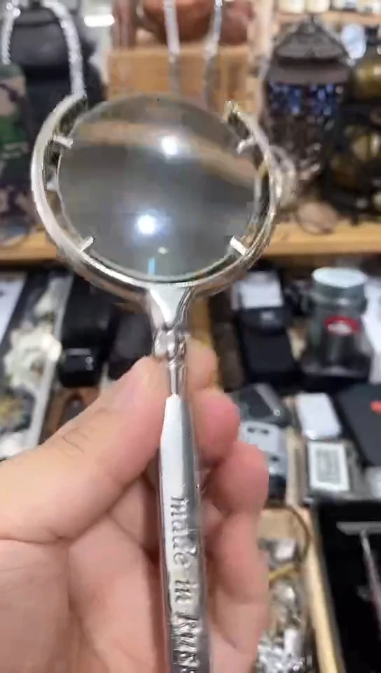 瓷片闪购商品  如图所示