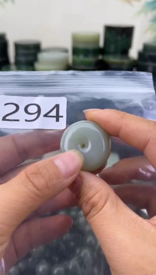未镶嵌和田玉珠宝半成品扣子