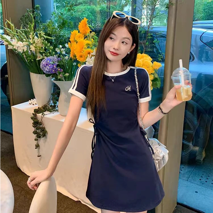 La Vague 撞色条纹系带收腰连衣裙/圆领条纹短袖收腰连衣裙