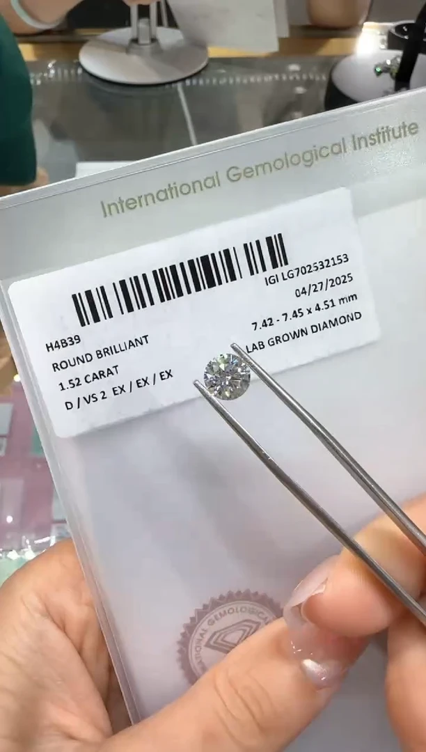 实验室培育钻石裸石未镶嵌@1.52 ct 先鉴赏，再定制！