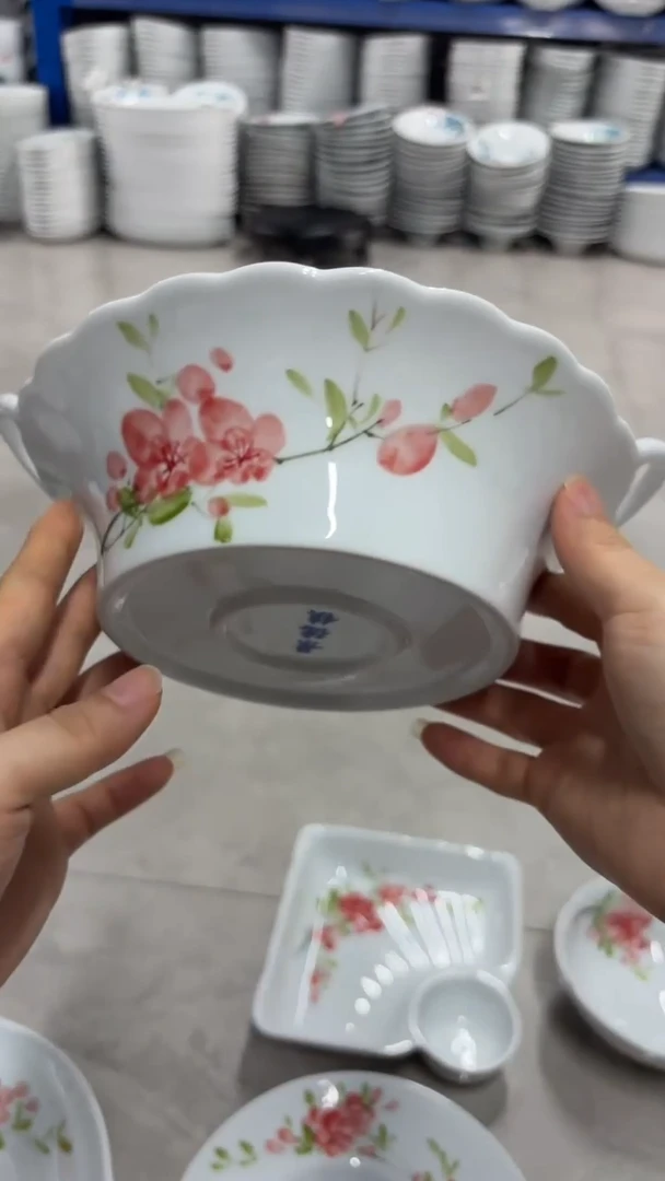 瓷片景德镇高温釉中彩-双耳爱心大号碗