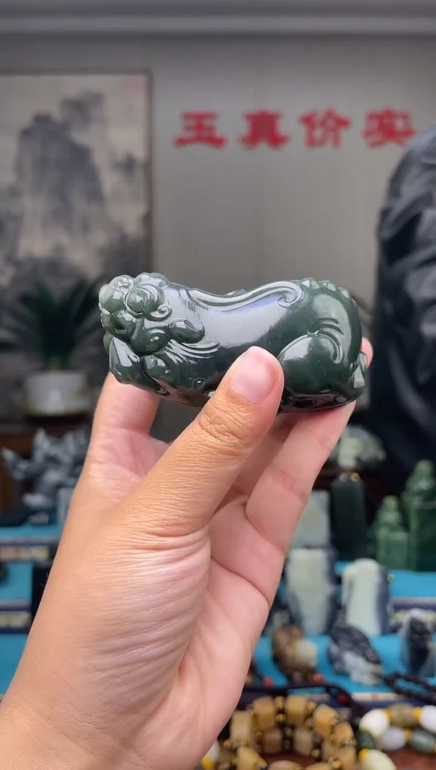 未镶嵌和田玉挂件1
