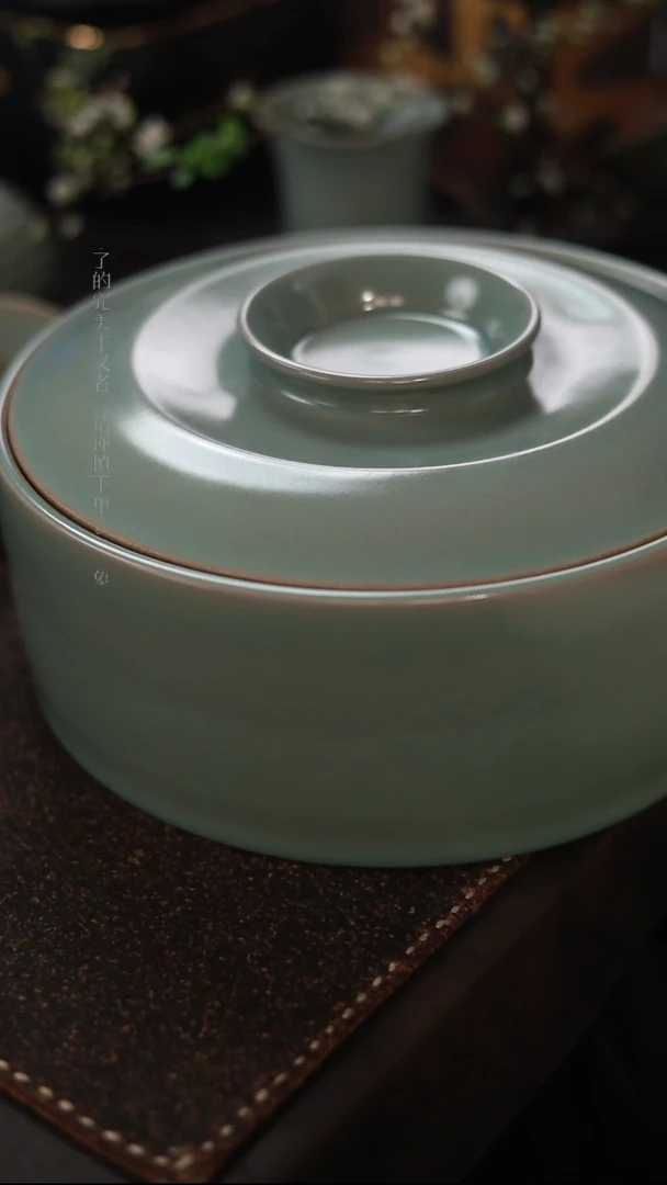 【闪购商品】杯0135一级品青绿仿古中号食盒茶罐
