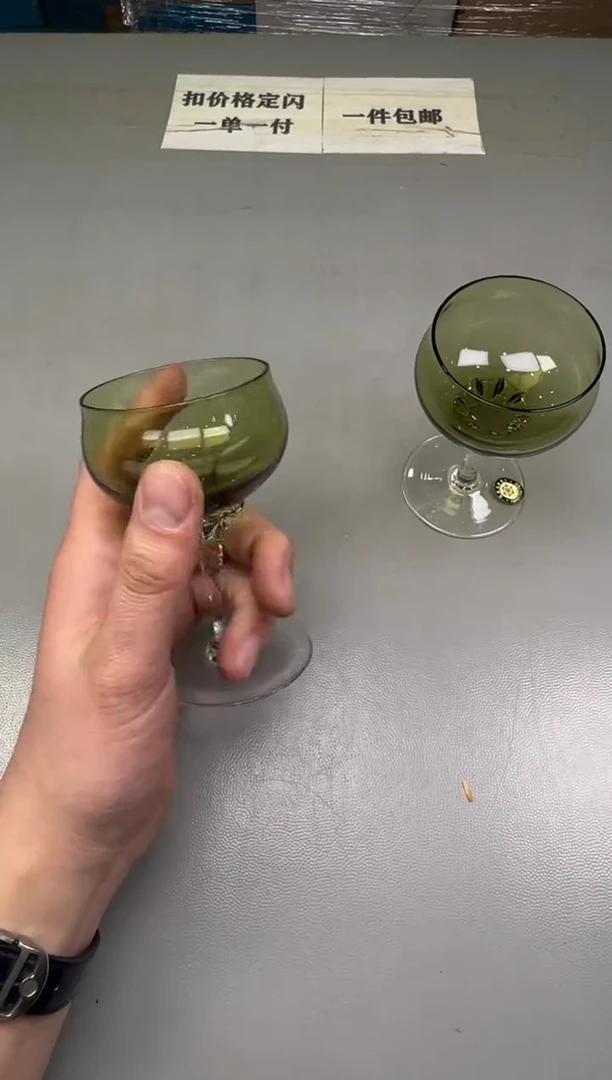 瓷片m****o556碰瓷社中古瓷器 拒绝假货 感谢您的支持~