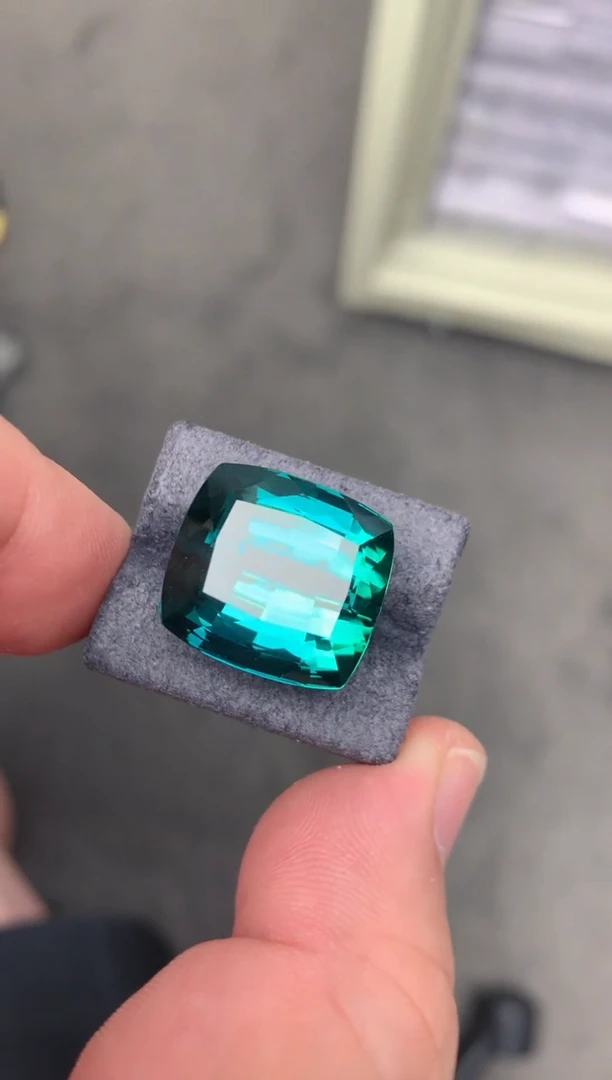 裸石未镶嵌碧玺33ct 拉贡碧玺