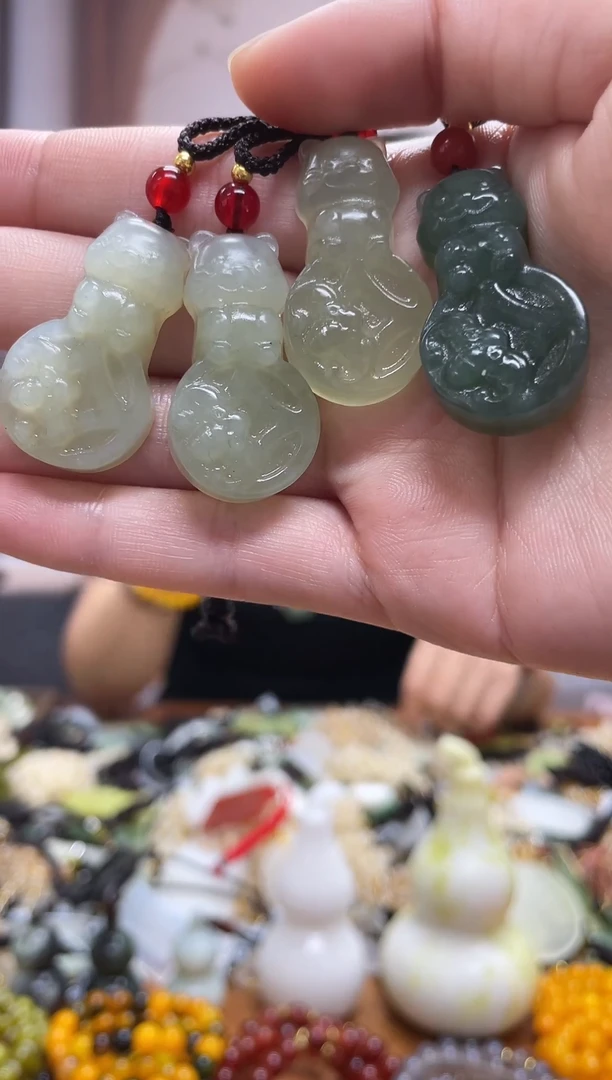 未镶嵌岫玉吊坠多样性发货拍一发一